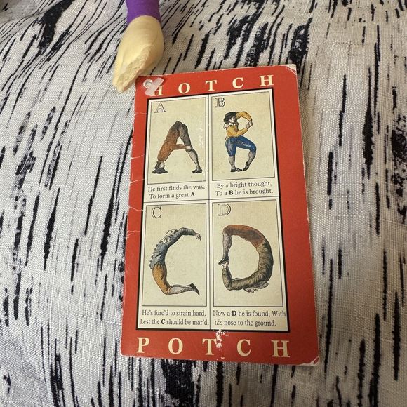 Colonial Williamsburg Hotch Potch Alphabet Doll & Posture Alphabet Cards - Picture 9 of 16